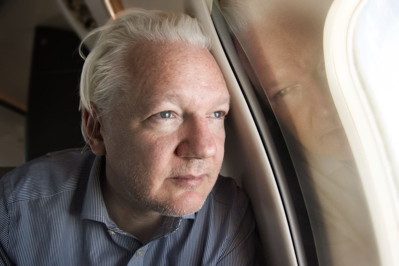 Julian Assange lõpuks vaba ja lendab koju 25.06.2024